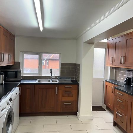 Comfortable Single Room Wembley Park/Stadium Londres Extérieur photo